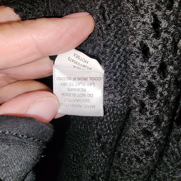 One world Black crocheted sweater vest 3X - Picture 7 of 8